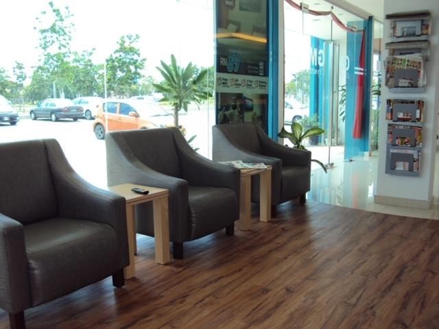 จีเอ็ม ซิตี้โฮเต็ล Hotel กลัง ภายนอก รูปภาพ